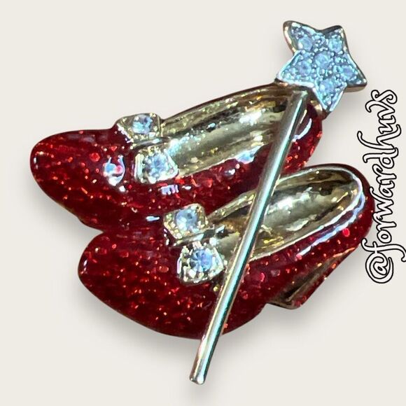 Vintage Ruby Red Slippers Brooch & Wand - Picture 1 of 6